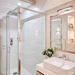 Apartment Le Bonbon - Avec Jacuzzi Prive Au Coeur De