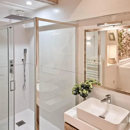 Apartment Le Bonbon - Avec Jacuzzi Prive Au Coeur De *